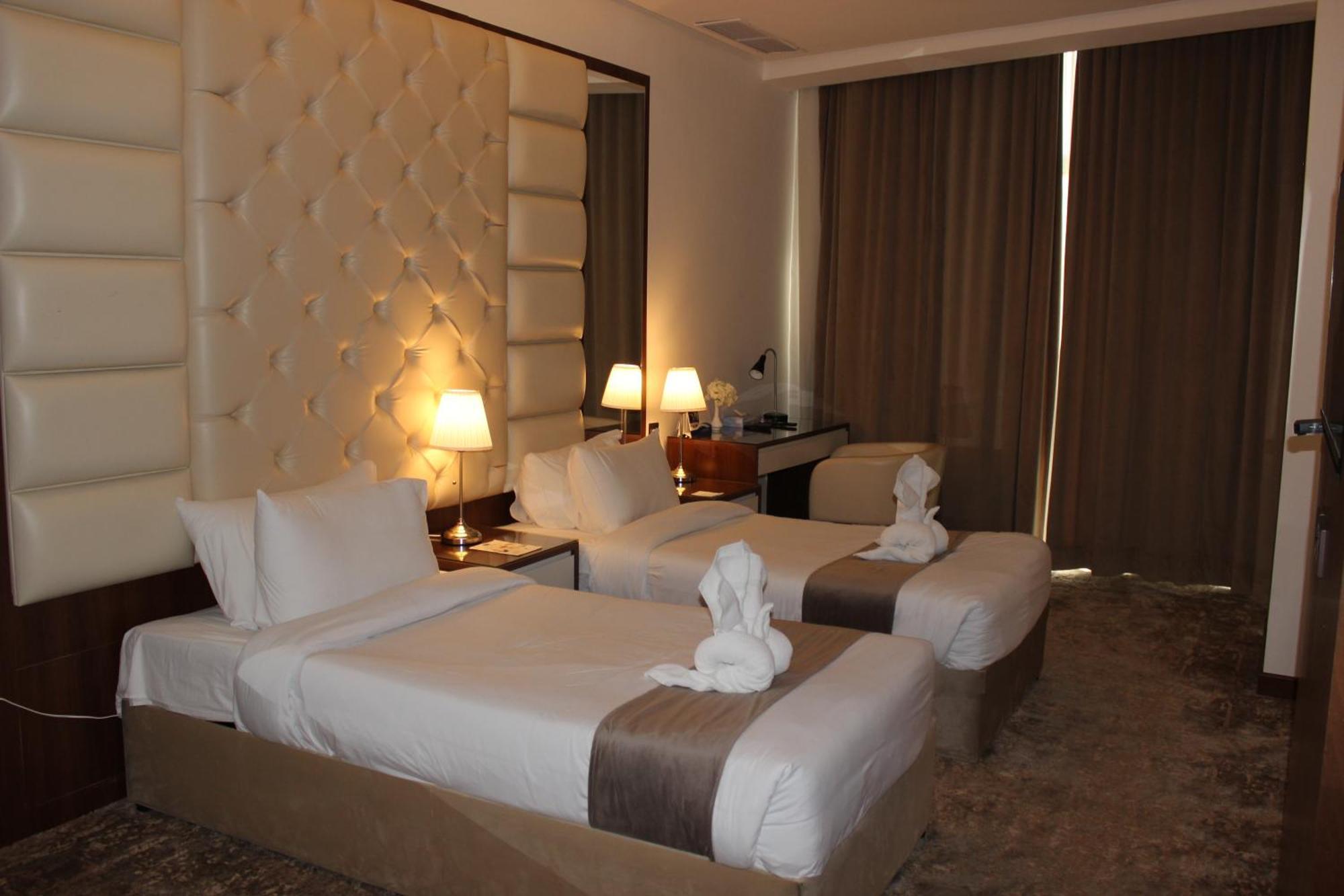 Dolphin Continental Hotel Kuwait City Eksteriør bilde