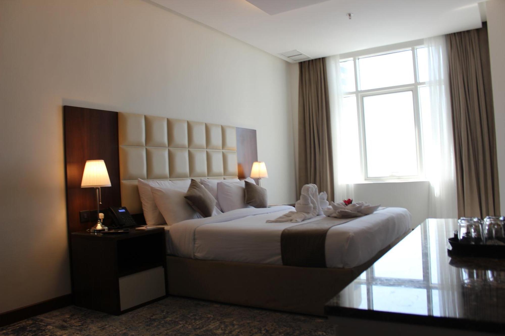 Dolphin Continental Hotel Kuwait City Eksteriør bilde